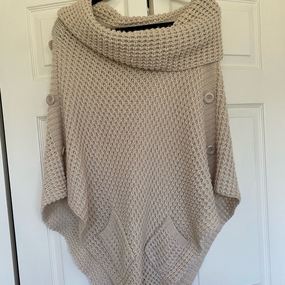 ⭐️BOGO Poncho